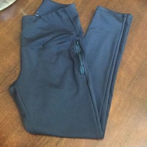 *Modern Balance leggings with pockets